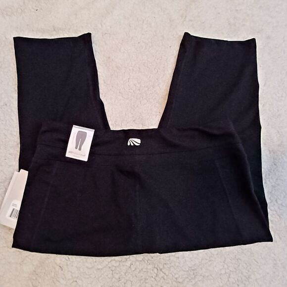 Marika Ava Performance Capri Sz L - Picture 3 of 5